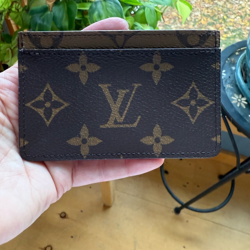 Louis Vuitton Monogram Card Holder - Picture 3 of 5